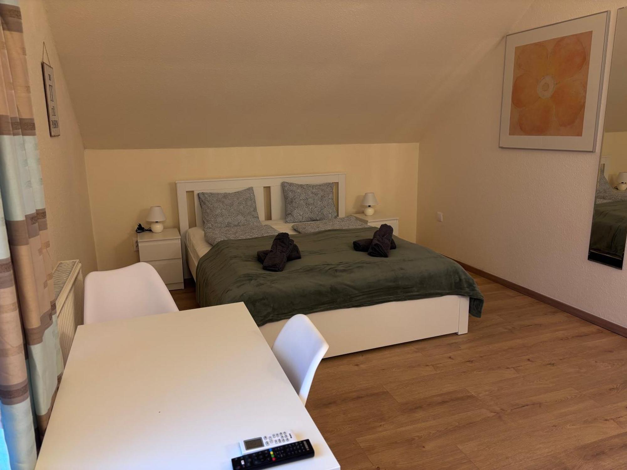 Bed and Breakfast Airportmax Panzio Вечийш Екстер'єр фото
