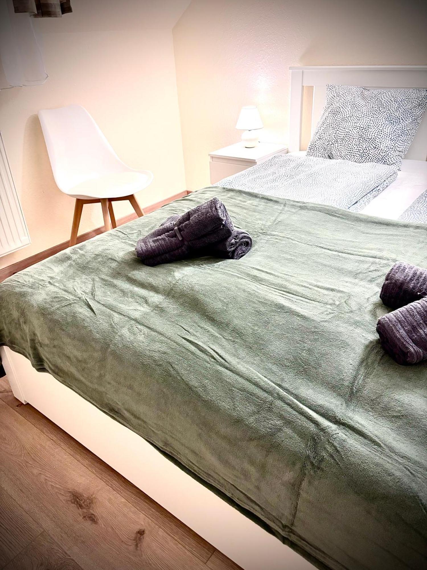 Bed and Breakfast Airportmax Panzio Вечийш Екстер'єр фото