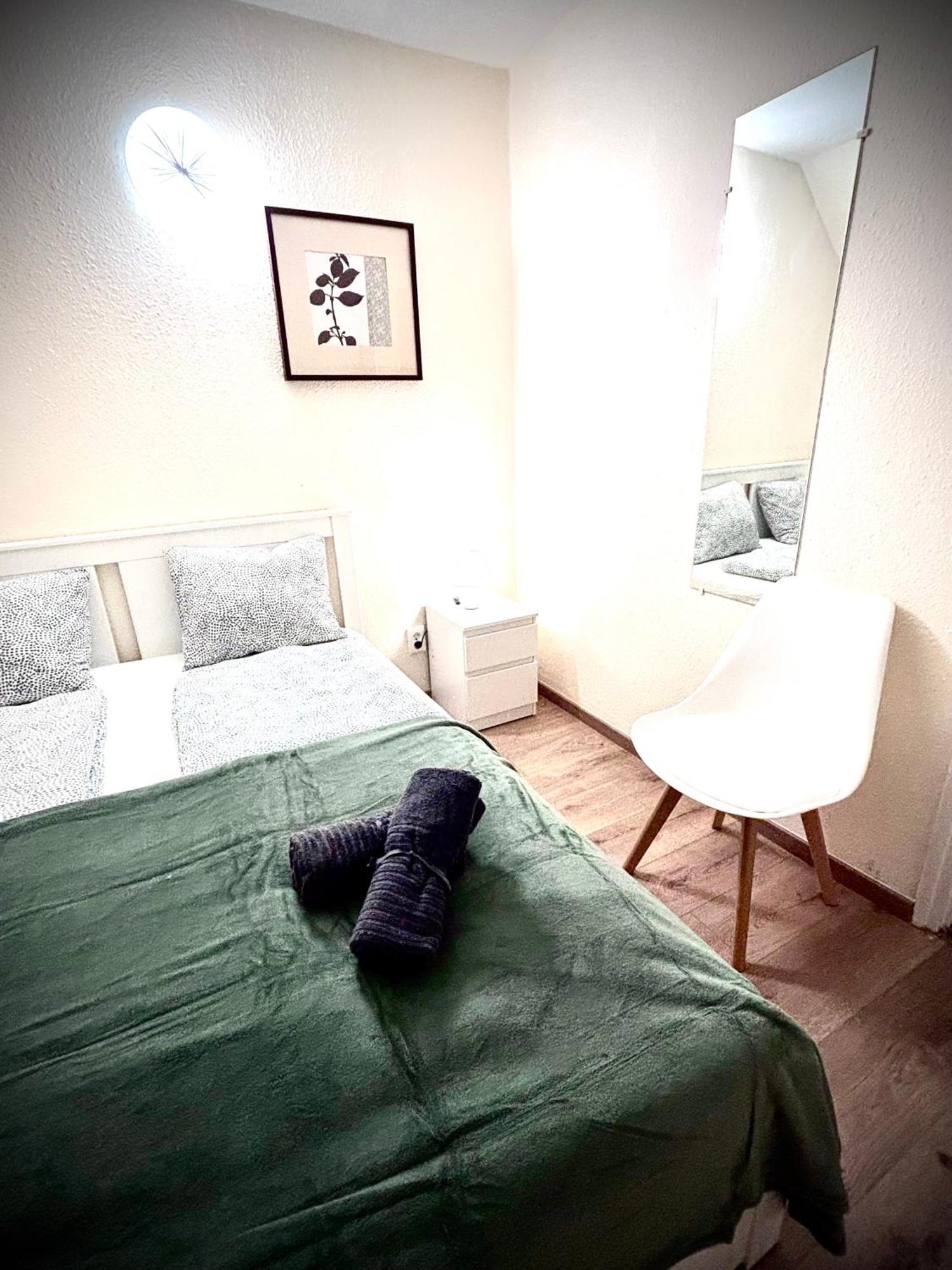 Bed and Breakfast Airportmax Panzio Вечийш Екстер'єр фото